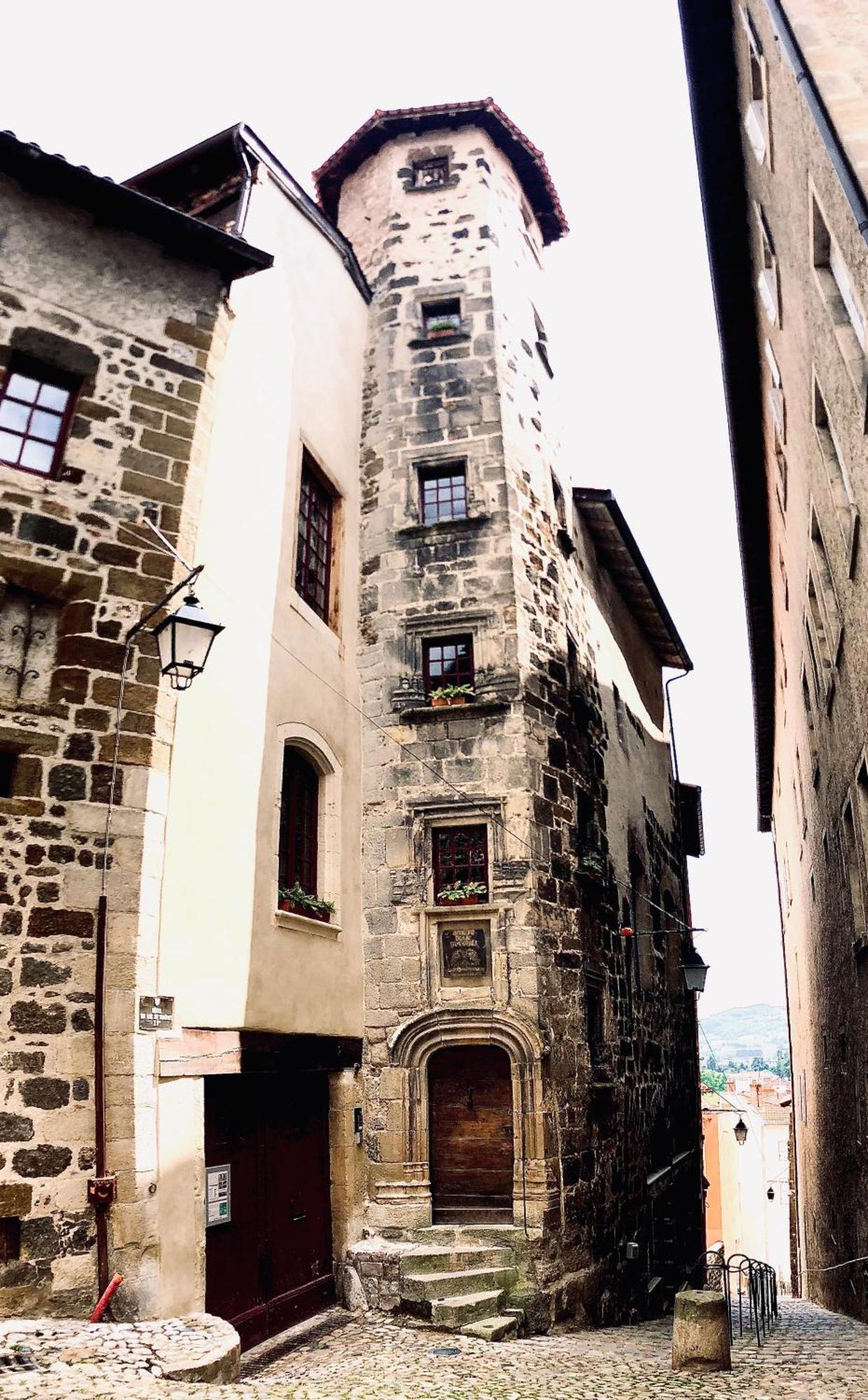 Appartement Ciel De Fugeres Le Puy-en-Velay Ngoại thất bức ảnh